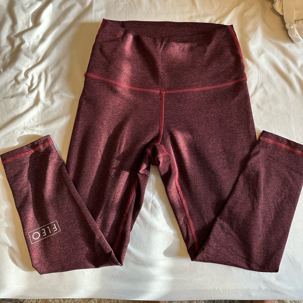FLEO crop leggings